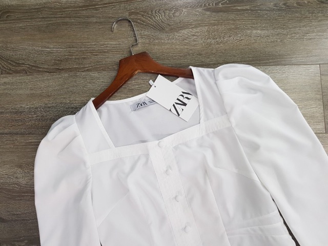 Áo blouse cổ vuông tay phồng - A.8