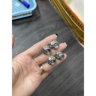 Ốc chân kiếng salaya inox 304 Ren Thuận
