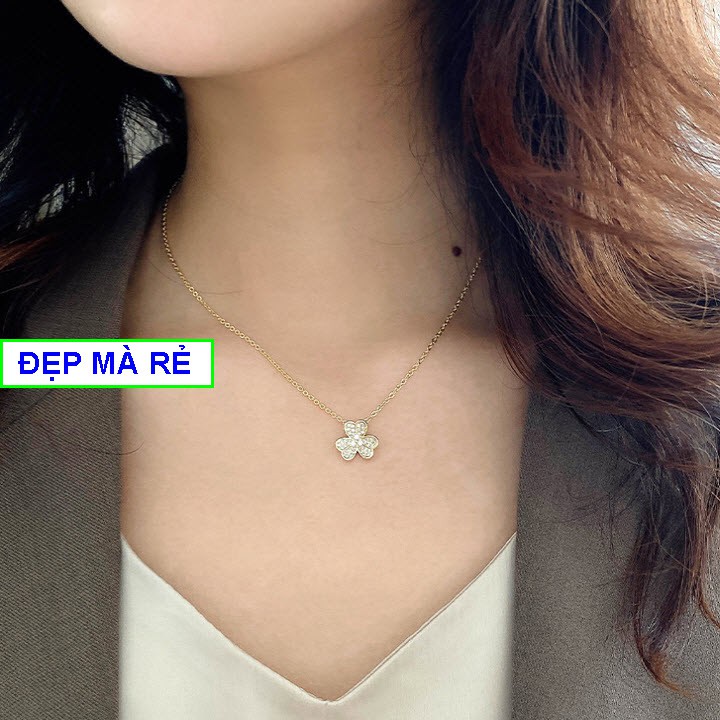 Dây chuyền màu vàng nữ hàn quốc cỏ 3 lá đính đá sang trọng - Hàng chuẩn titan màu sắc bóng đẹp - Cam kết 1 đổi 1 nếu đen
