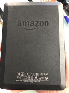 Máy đọc sách kindle basic