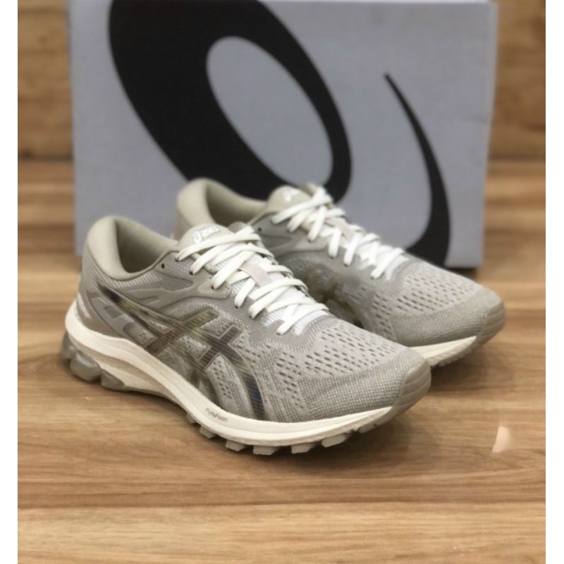 Giày asic size 39.5. chính hãng