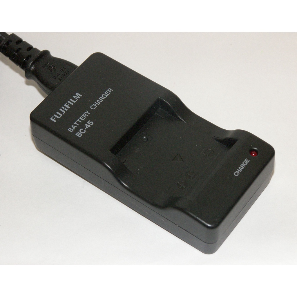 Sạc máy ảnh Fujifilm BC-45  - Hàng nhập khẩu