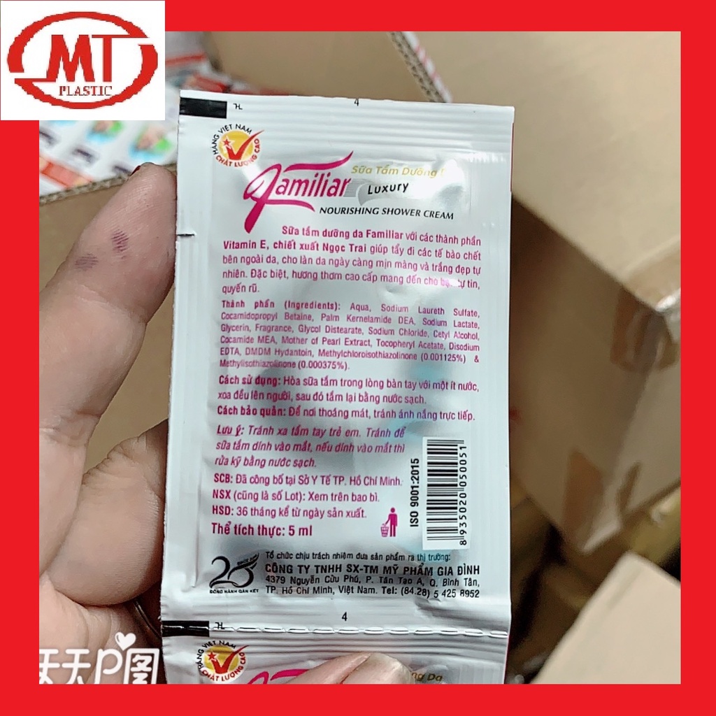 Sữa tắm familiar dưỡng trắng da siêu mịn (120 gói/*5ml)