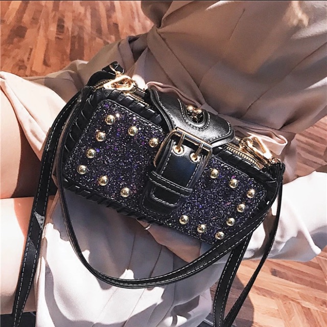 Túi đeo chéo ba ngăn