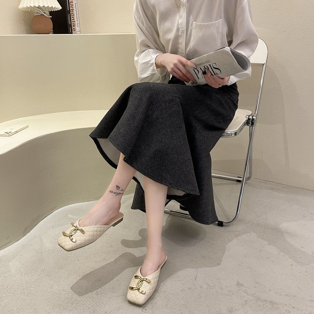 Dép Bít Mũi Đế Bằng Phong Cách Năm Mới Thời Trang Mùa Hè Xinh Xắn Cho Nữ