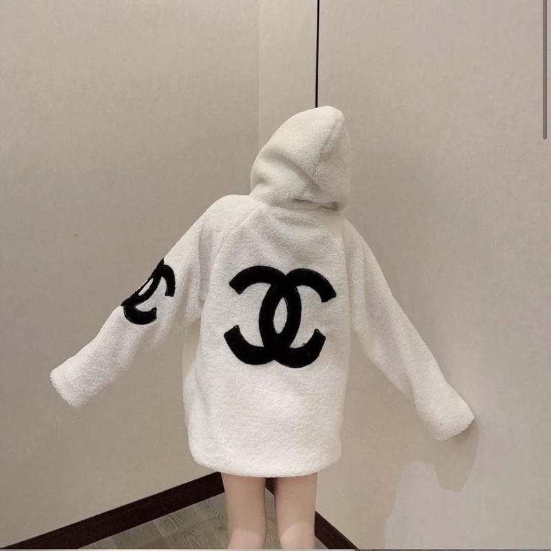 Áo khoác logo thêu chữ