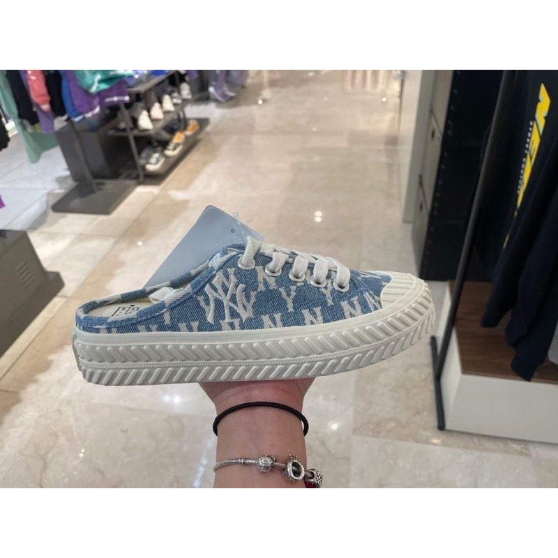 Giày đạp gót Mule MLB monogram