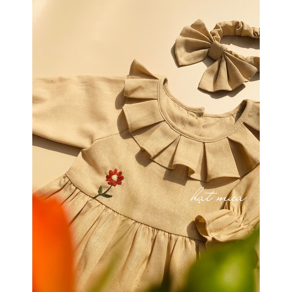 (Hàng thiết kế) Đầm linen Cẩm Vân thêu tay thoáng mát cho bé gái