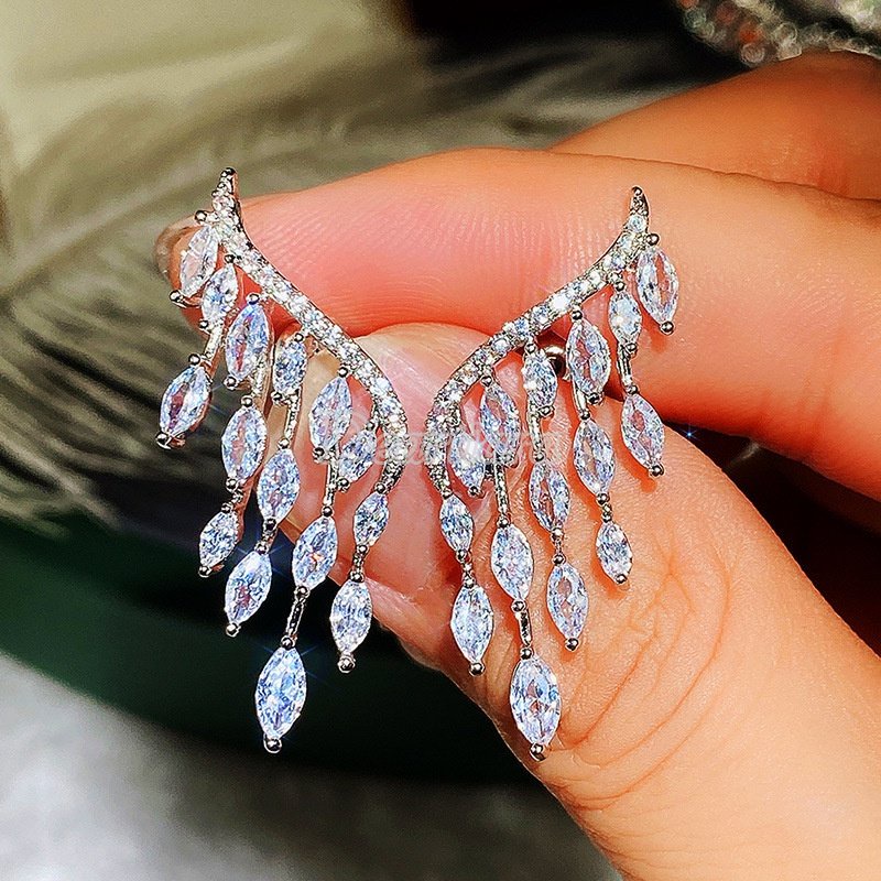 Bông Tai Hình Cánh Thiên Thần Đính Đá Zircon Tua Rua Thời Trang Nhật Hàn Cho Nữ