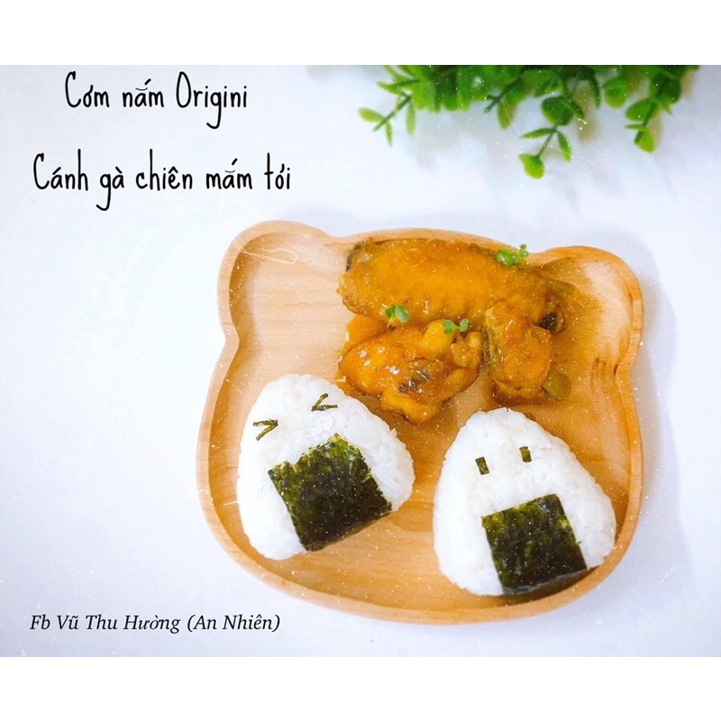 Khuôn làm cơm nắm Onigiri kiểu nhật cho bé