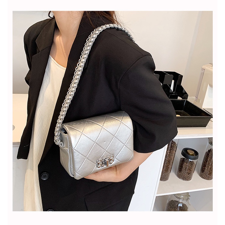 Túi Đeo Chéo Dáng Vuông Nhỏ Thêu Họa Tiết Kẻ Sọc Đính Đá Thời Trang Cho Nữ