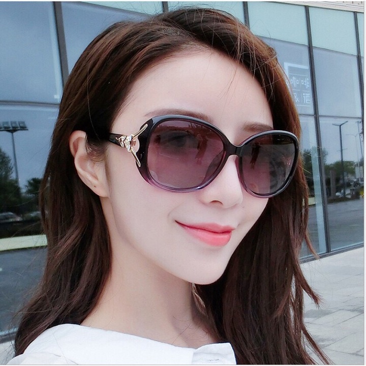 Kính mát thời trang nữ phong cách Hàn Quốc chống tia UV, kính râm cao cấp sang trọng 207