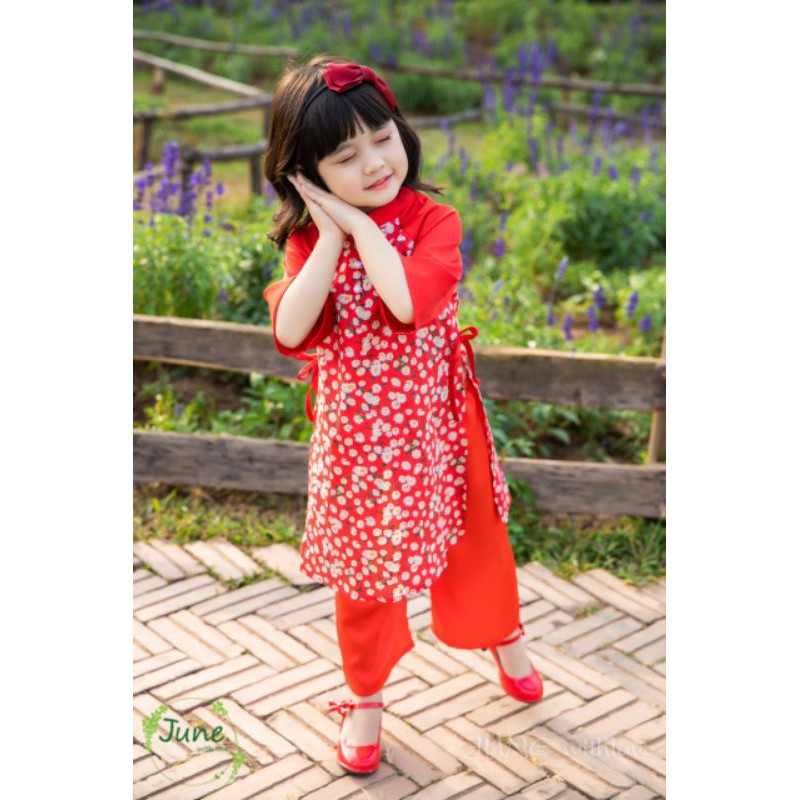 Áo dài hoa cúc họa mi cho bé gái