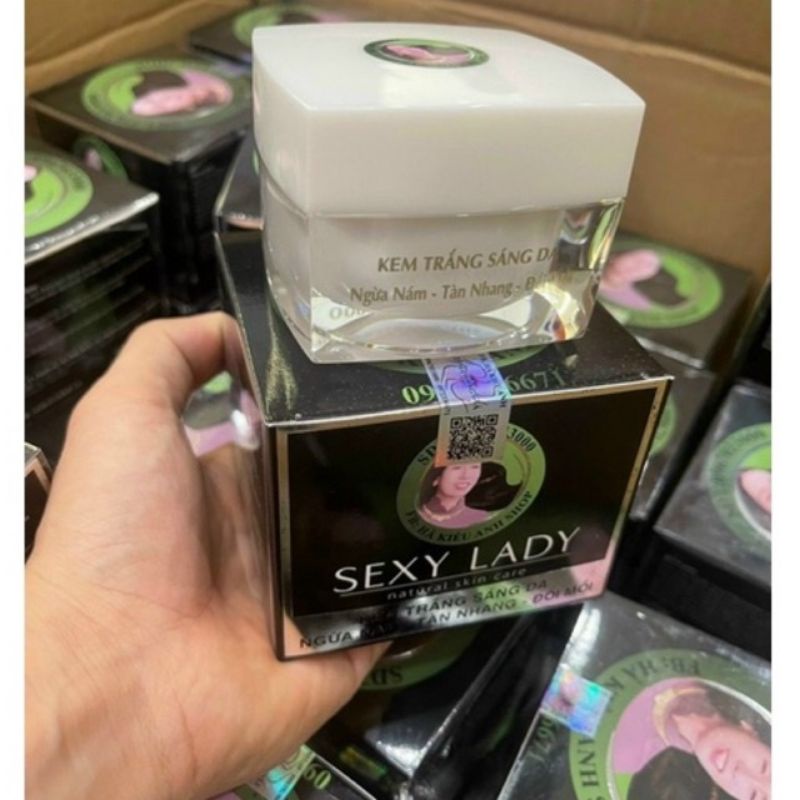 Kem face nám/ kem body trắng da Hà Kiều Anh
