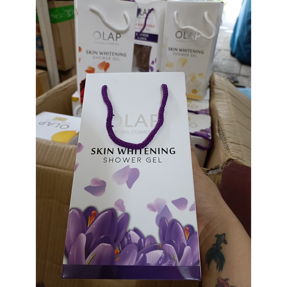Sữa tắm OLAP SKIN WHITENING DHOWER GRL