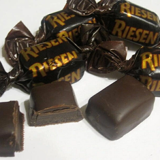 KẸO SOCOLA RIESEN hàng Đức
