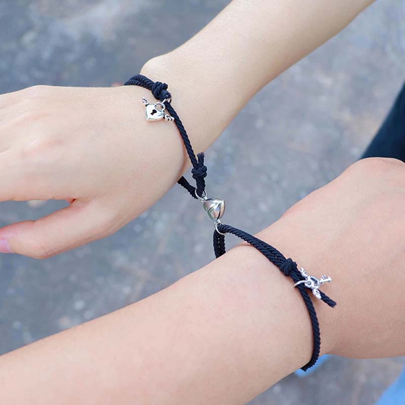 Set 2 vòng tay bện dây mặt hình ổ khóa nam châm thời trang độc đáo cho cặp đôi