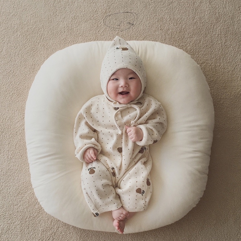DÀI LÊ Body dài tặng mũ cho bé