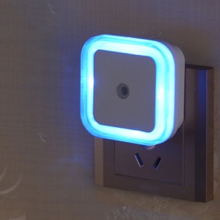 Đèn ngủ LED hình vuông cảm ứng tự động tắt mở, cảm biến ánh sáng cực tốt