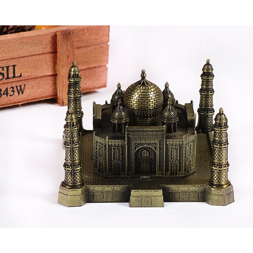 Đền Taj Mahal bằng hợp kim trang trí