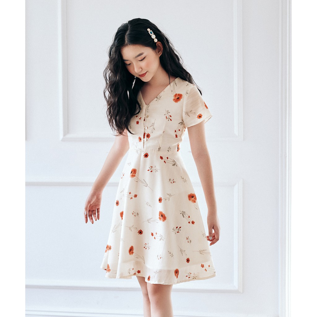 [Mã WABRWA15 giảm 15% đơn 300K] BLEUBIRD Đầm tơ nhũ Kyo Dress