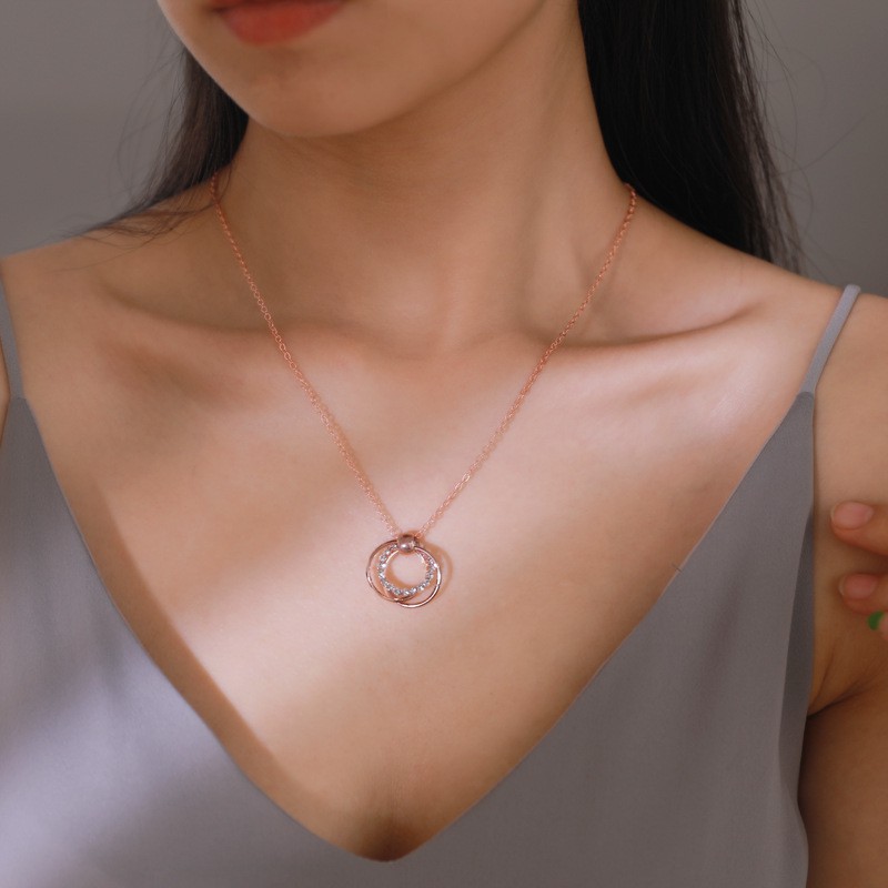 Dây Chuyền Hợp Kim Hình Tròn Đính Đá Tinh Tế