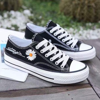 Giày Thể Thao Nữ, Giày CV Hoa Cúc Cổ Thấp Mẫu Mới 2022 GN15