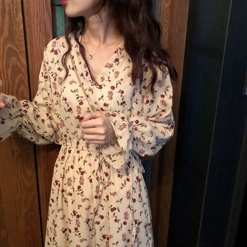 V-Neck Floral Long Sleeve Dress With Floral Patterns Wide Comfort Design | BigBuy360 - bigbuy360.vn