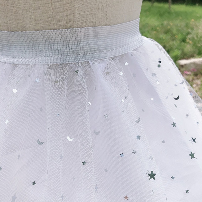 Chân Váy Tulle 2 Vòng Viền Tua Rua Đính Ngôi Sao Mặt Trăng Màu Trắng Phong Cách Lolita