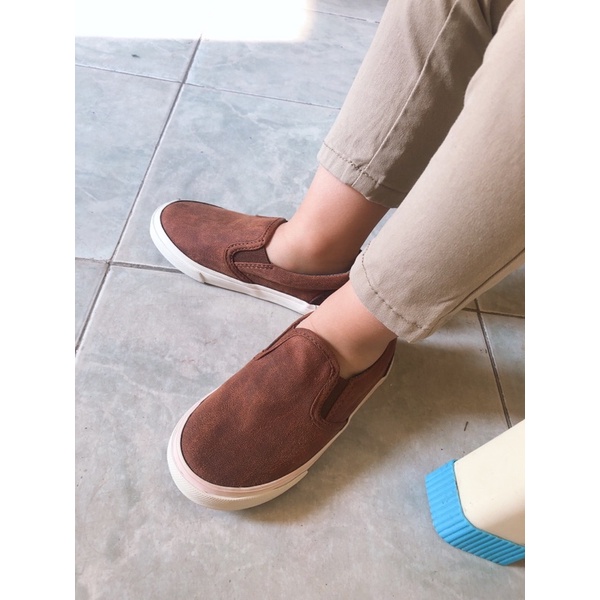 Giày Oldnavy cho bé hàng Auth. Mã 02