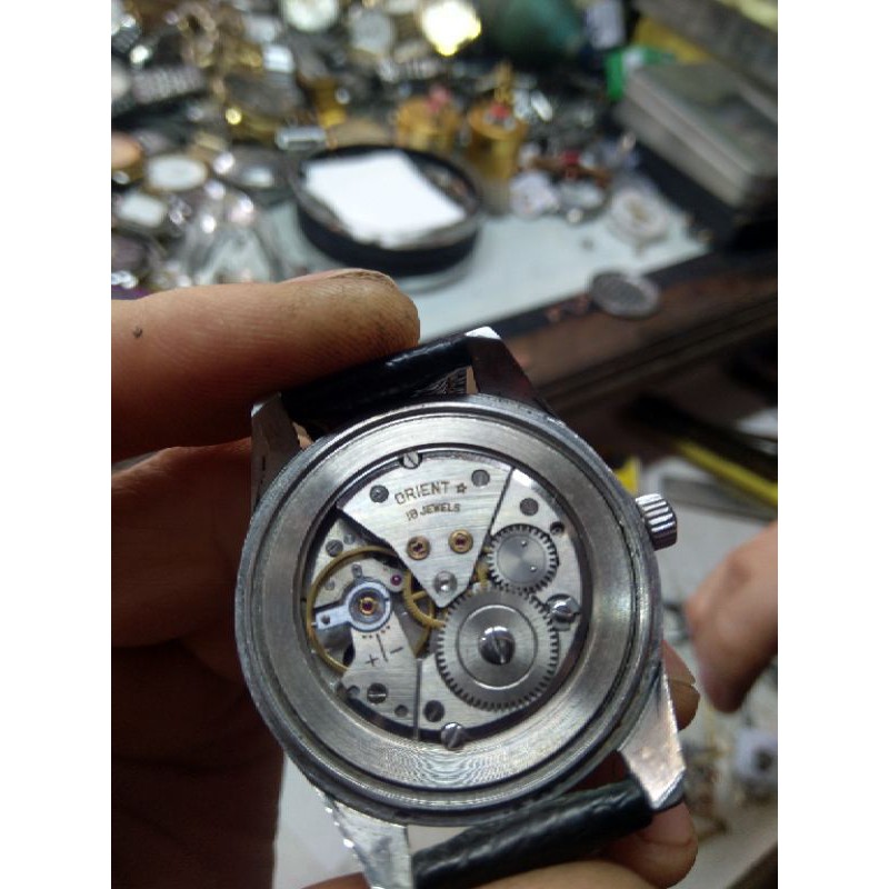 Đồng hồ nam Royal Orient Olympia Calendar, lên dây cót, mặt 36mm, dây da