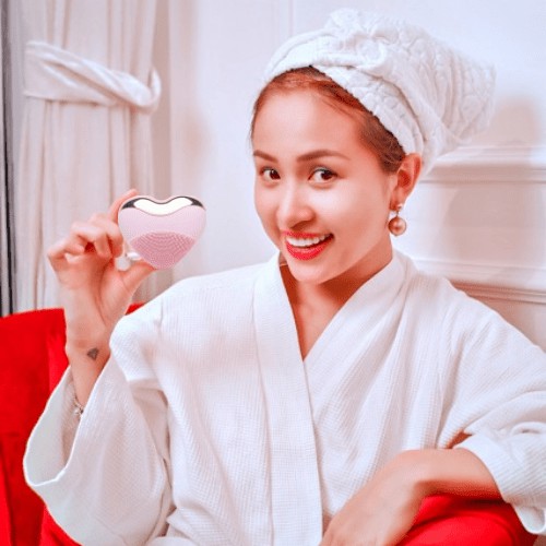 Máy Rửa Mặt LACO LUXURY ( Sạch Sâu- Xóa Nhăn - Massage - Gỉam Nọng Cằm - Nâng Cơ Mặt - Giúp Da Căng Mịn Trẻ Hóa Làn Da)