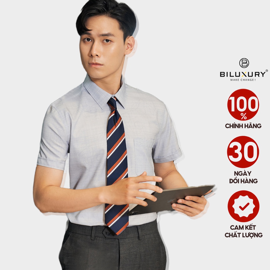 Áo sơ mi nam ngắn tay Biluxury 5SMCH033GHS Light Gray vải sợi Rayon cổ giấu nút đẳng cấp