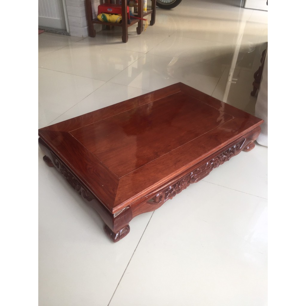 Bàn gỗ hương, kích thước ngang 70cm x sâu 45cm x cao 16cm, mặt nguyên miếng không ghép, thích hợp nối dài bàn thờ