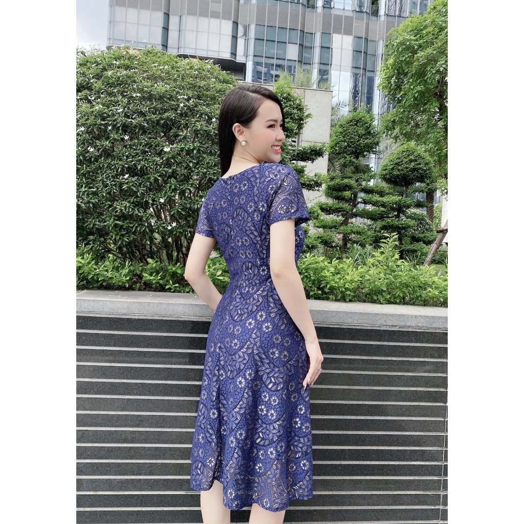 ĐẦM REN CỔ V PHỐI NGỌC - DAM 0020