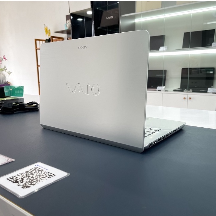 Laptop Sony Vaio SVF14A Core i5/ Ram 8Gb/ SSD 512Gb/ Màn hình Full HD cảm ứng đa nhiệm .