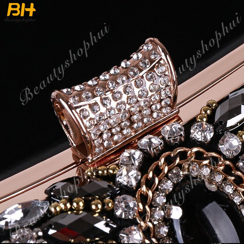 Ví cầm tay đính kim cương giả thêu họa tiết phong cách retro cho nữ