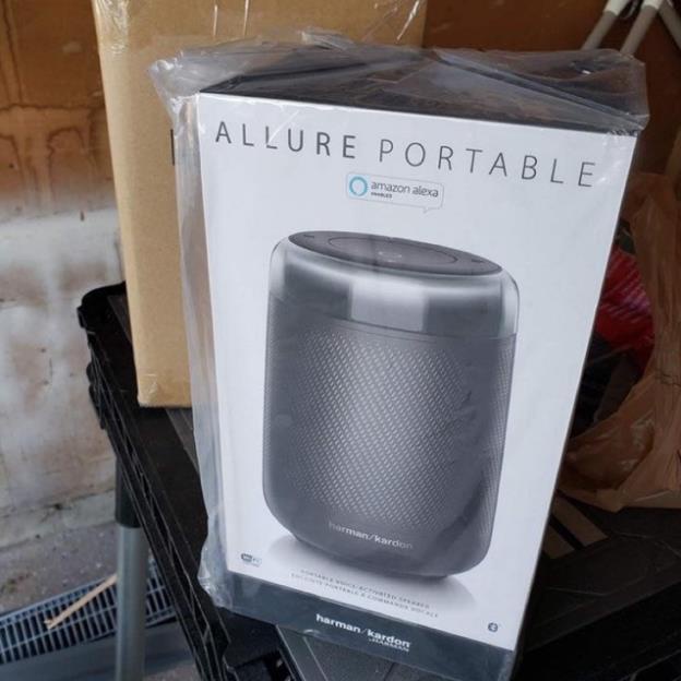 [FreeShip] Loa thông minh Harman kardon Allure portable tích hợp alexa ( Có pin tích hợp sẳn ko cần cắm điện ) .New %