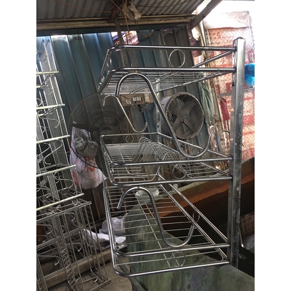 Trạm bát inox 3 tầng treo tường