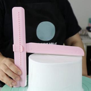 Dụng Cụ Chà Láng Bánh Kem Tiện Lợi