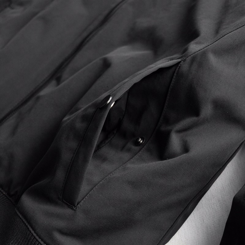 Siêu phẩm bomber Hazzys xuất Hàn