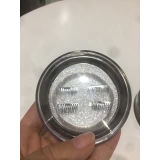 Lông mi giả hút nam châm