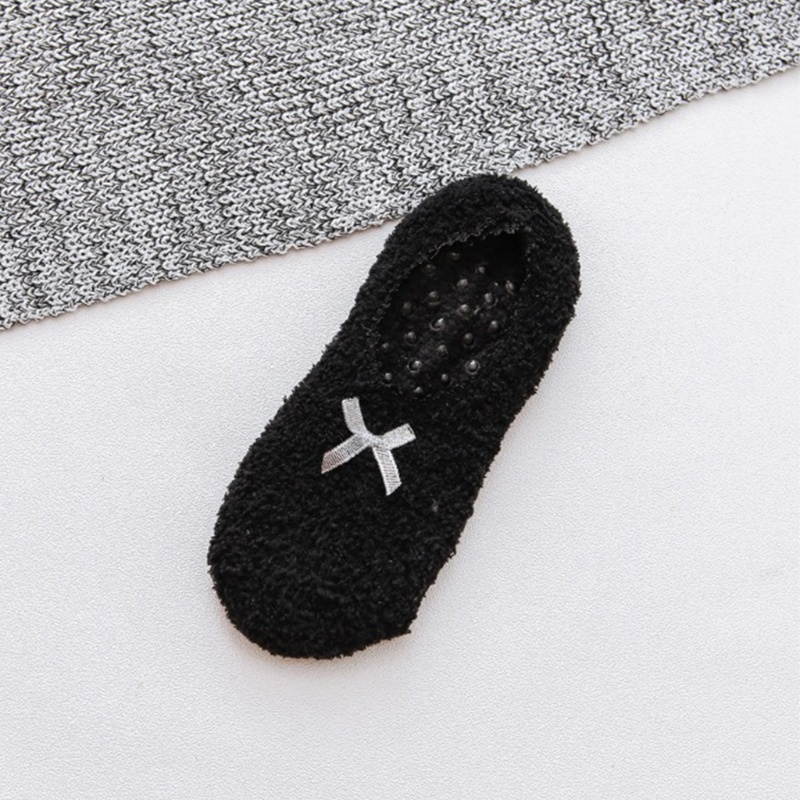 Xiangbao Vớ Thuyền Xù Lông Xù Cổ Thấp In Họa Tiết Sọc Ngọt Ngào Không Trượt Ấm Áp Mùa Đông Có Tay Cầm Cho Nữ