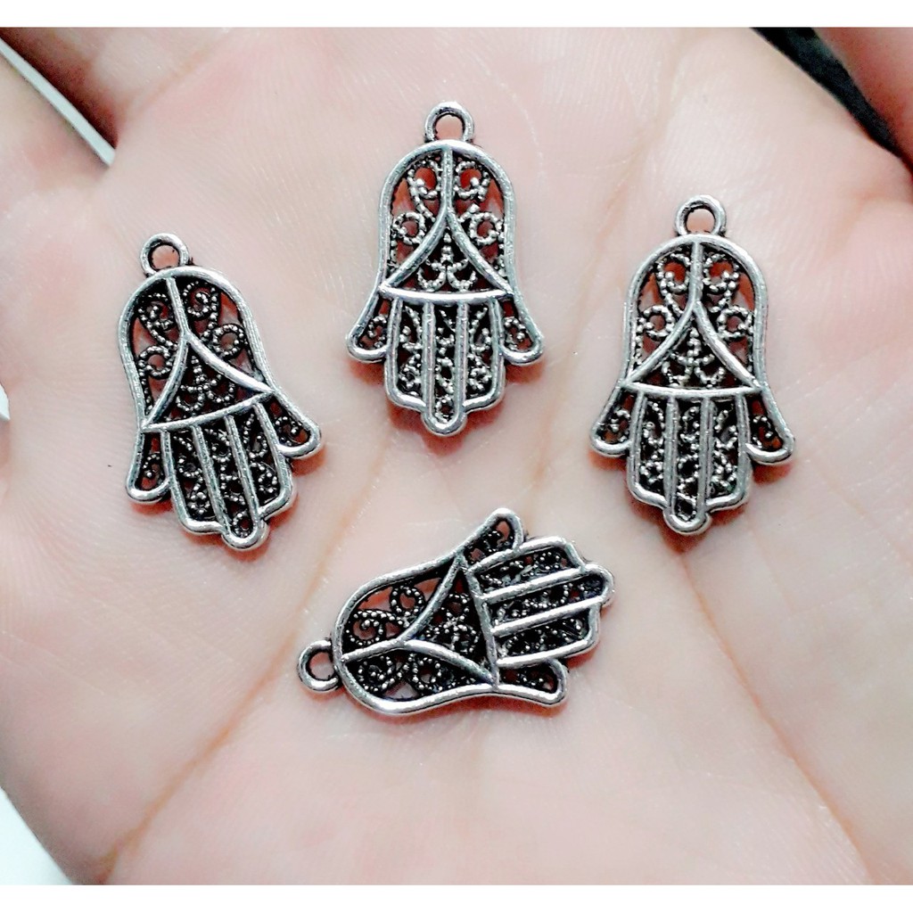 Charm phụ kiện 9 mẫu : 50g = 23k ( khách chọn đúng mẫu )
