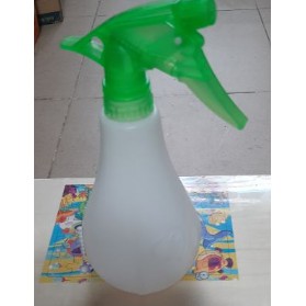 Bình xịt nước tưới cây