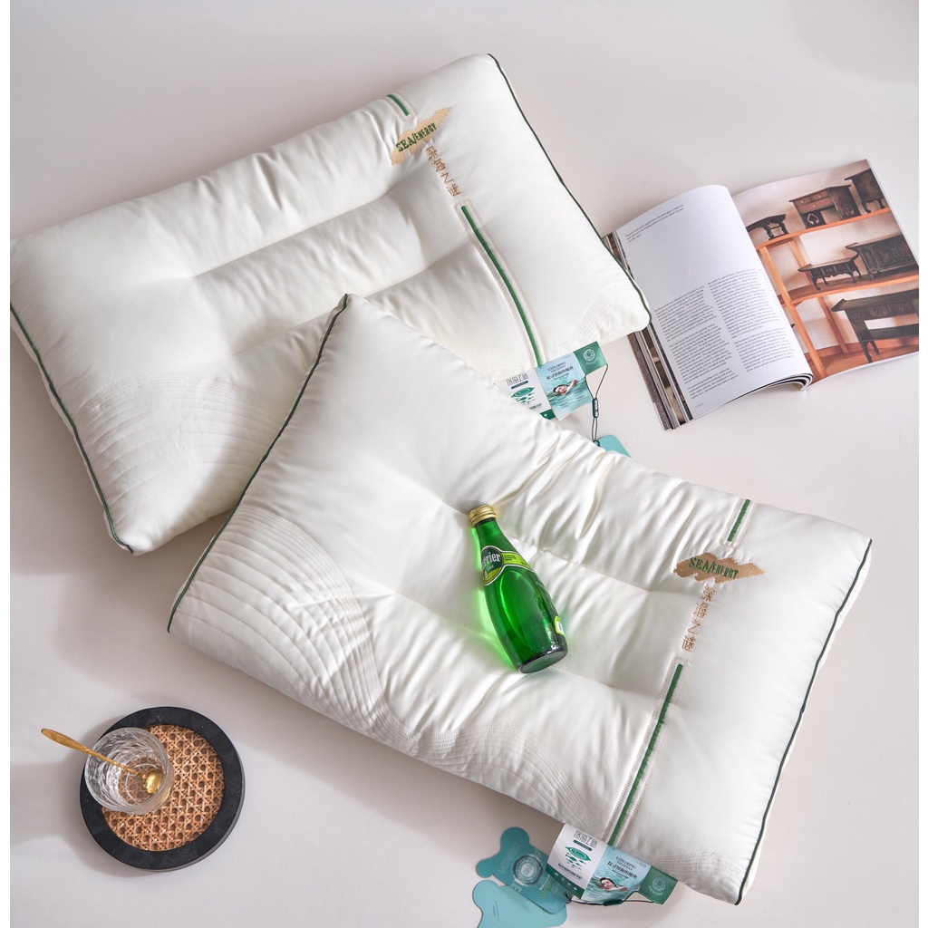 Gối đầu có rãnh Matxa Tencel vô cùng mát, Ruột gối được làm từ nguyên liệu thiên nhiên vô cùng an toàn đối với sức khỏe