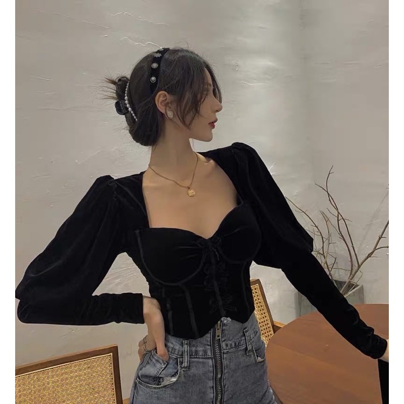 Áo nhung cổ vuông tay bồng