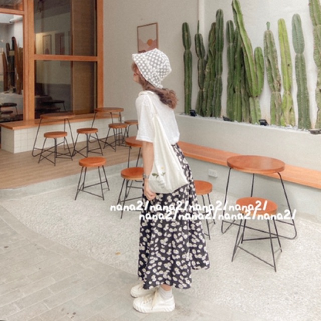 Chân váy hoa cúc | BigBuy360 - bigbuy360.vn
