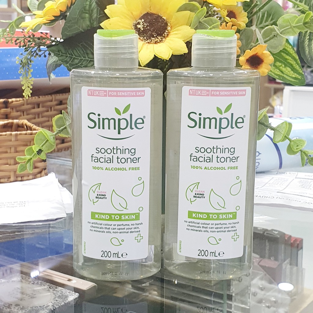 [Mã SKAMPUSH11 giảm 10% đơn 200k] Toner Simple Kind To Skin Soothing Facial 200ml [MẪU MỚI] | BigBuy360 - bigbuy360.vn