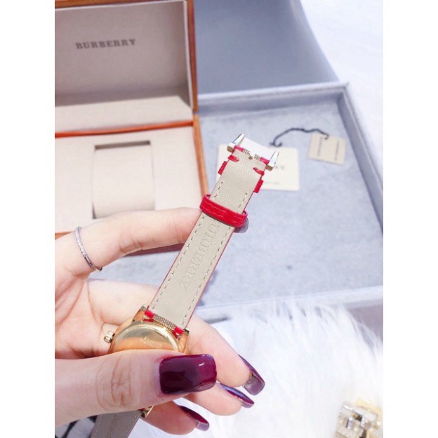 Đồng hồ Burberry nữ dây da kẻ sang sịn  - Bảo hành 12 tháng
